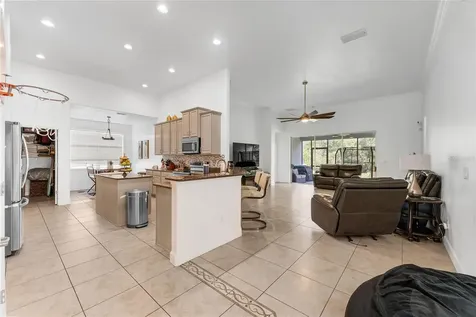 2415 Strandhill Street Orlando FL 32824