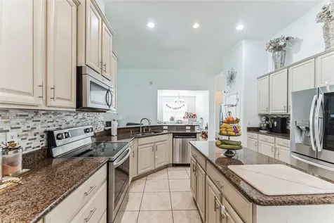 2415 Strandhill Street Orlando FL 32824