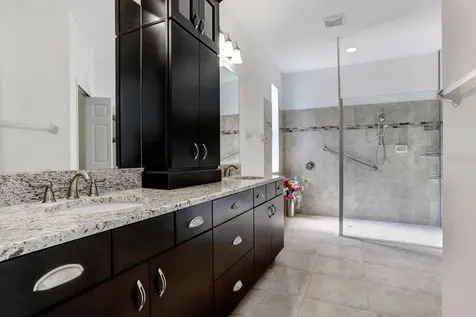 1834 Oak Hammock Court Lutz FL 33558