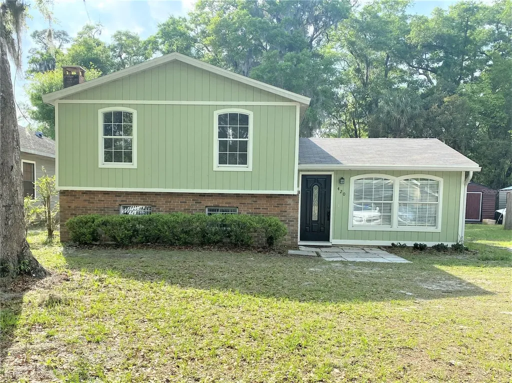 420 NE 19th Drive Gainesville FL 32641