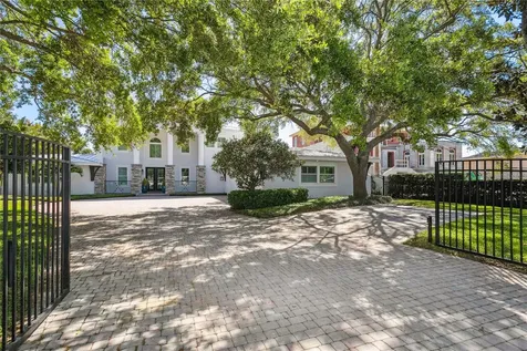 1257 Snell Isle Boulevard NE St Petersburg FL 33704