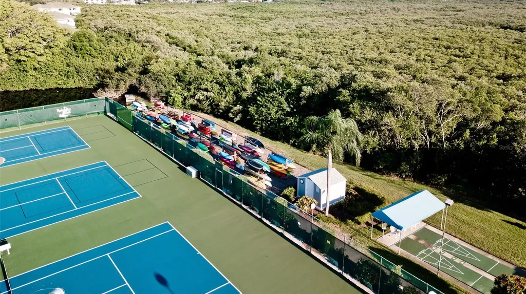 1116 Roseate Court Bradenton FL 34209