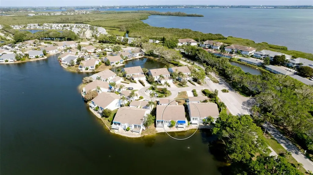1116 Roseate Court Bradenton FL 34209