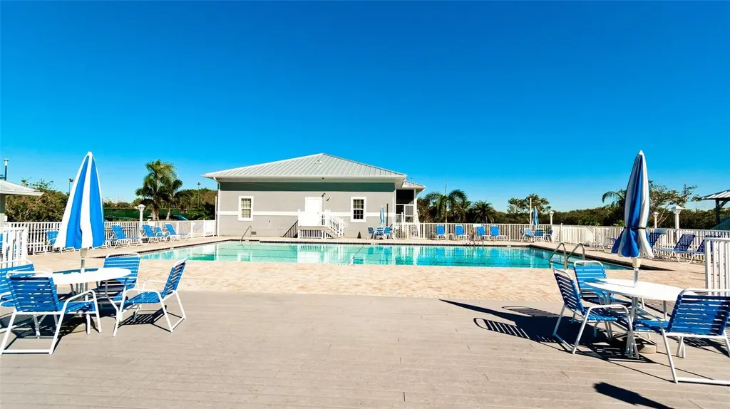 1116 Roseate Court Bradenton FL 34209
