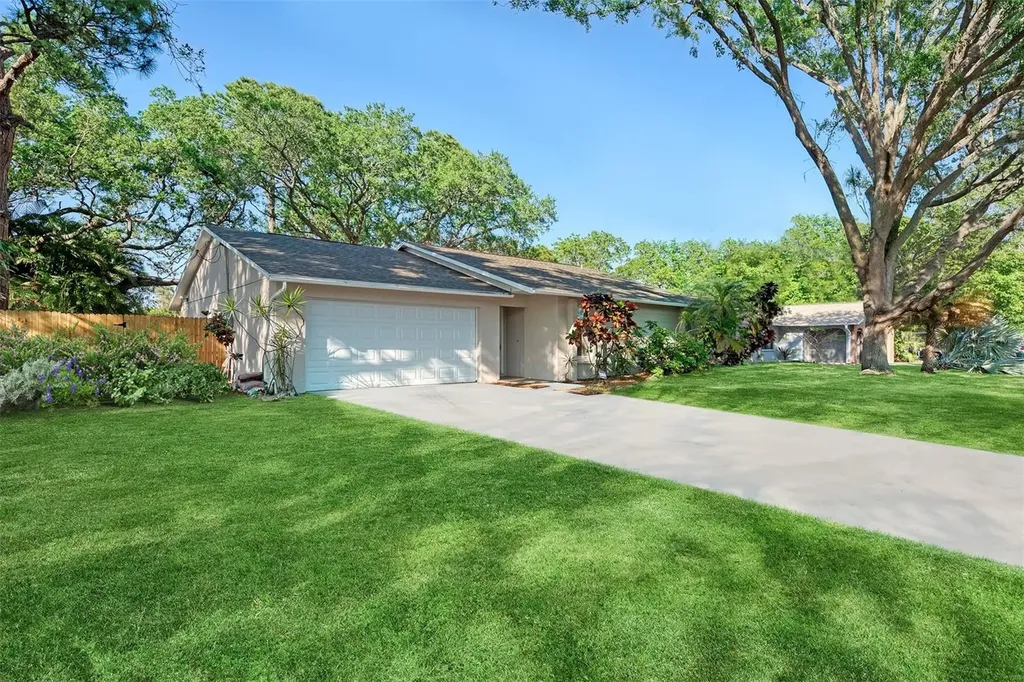 721 Winter Garden Drive Sarasota FL 34243