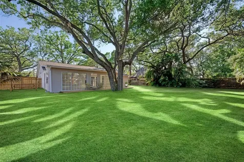 721 Winter Garden Drive Sarasota FL 34243