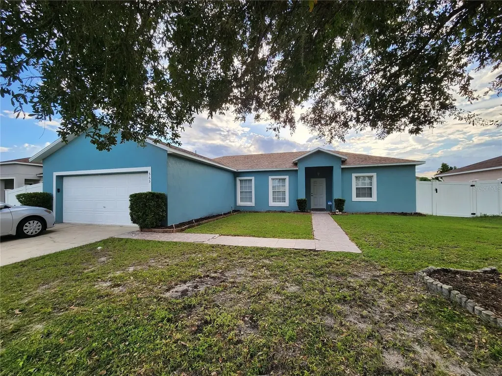 565 Maricopa Drive Kissimmee FL 34758