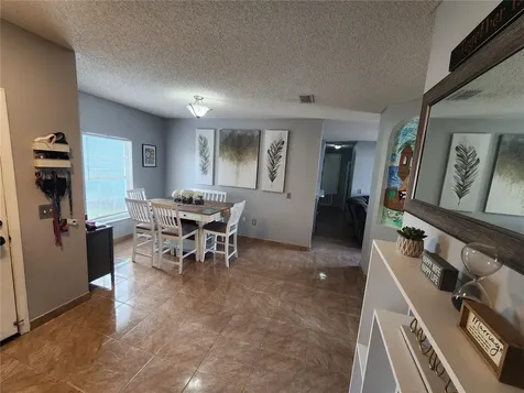 565 Maricopa Drive Kissimmee FL 34758