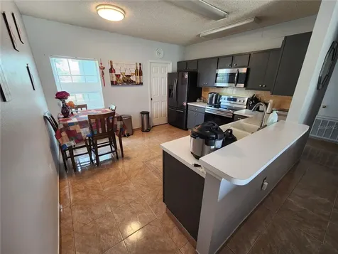 565 Maricopa Drive Kissimmee FL 34758