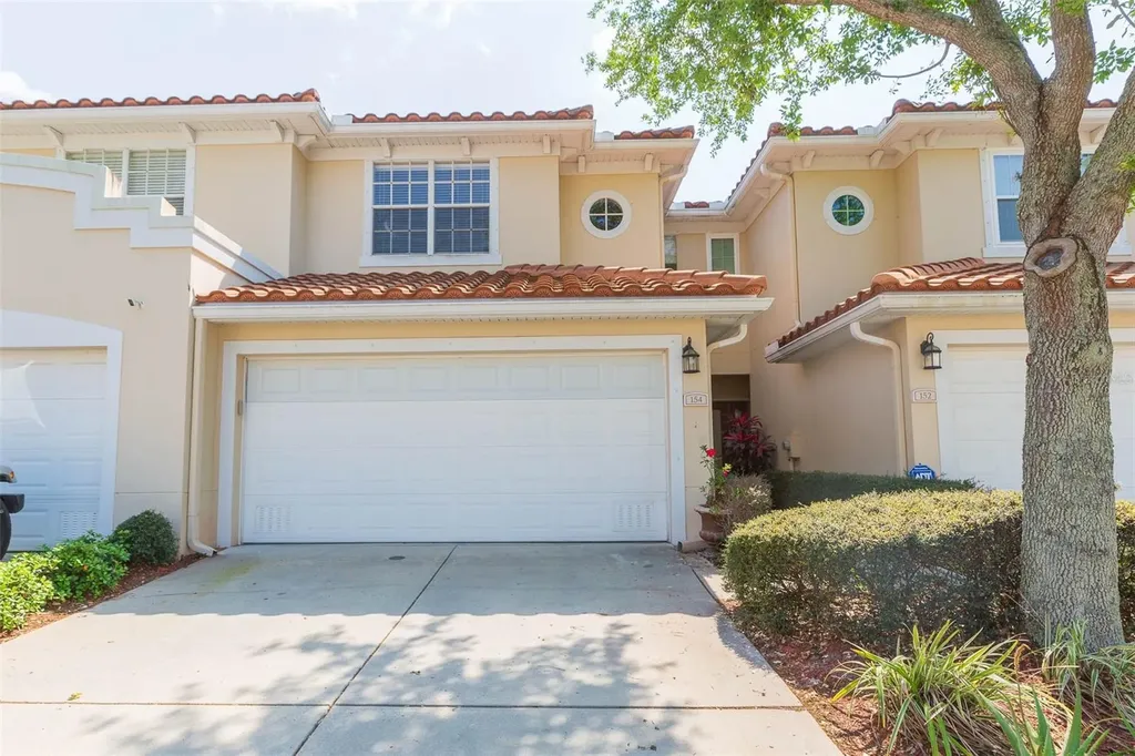 154 Valencia Circle St Petersburg FL 33716