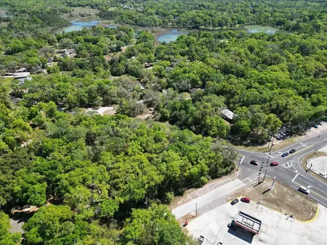 Niles Street Mount Plymouth FL 32776
