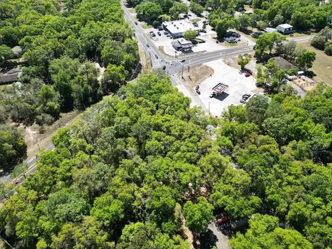 Niles Street Mount Plymouth FL 32776