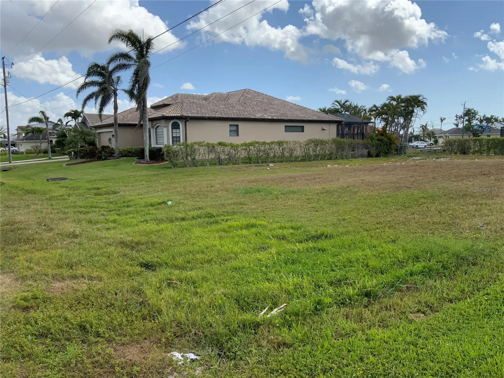 2510 Miracle Parkway Cape Coral FL 33914