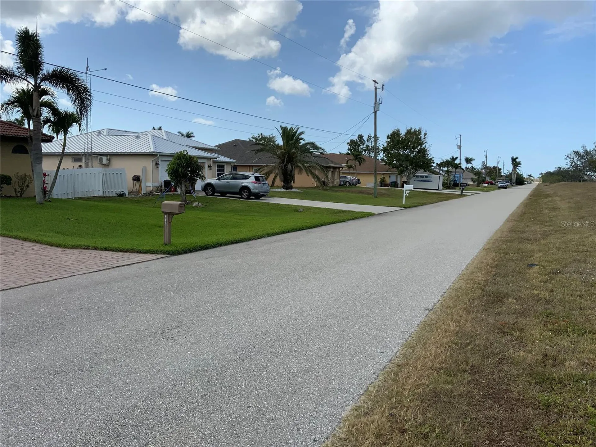 2510 Miracle Parkway Cape Coral FL 33914