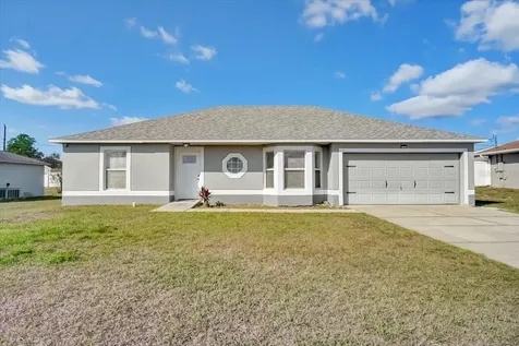 2724 Courtland Boulevard Deltona FL 32738