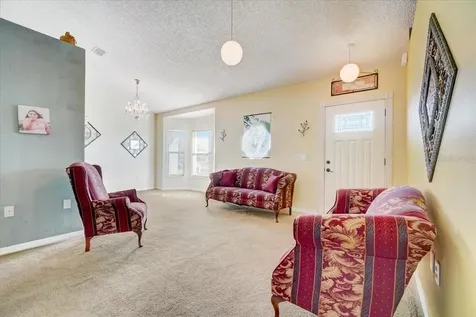 2724 Courtland Boulevard Deltona FL 32738