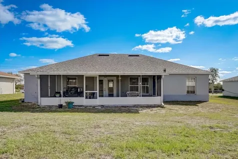 2724 Courtland Boulevard Deltona FL 32738