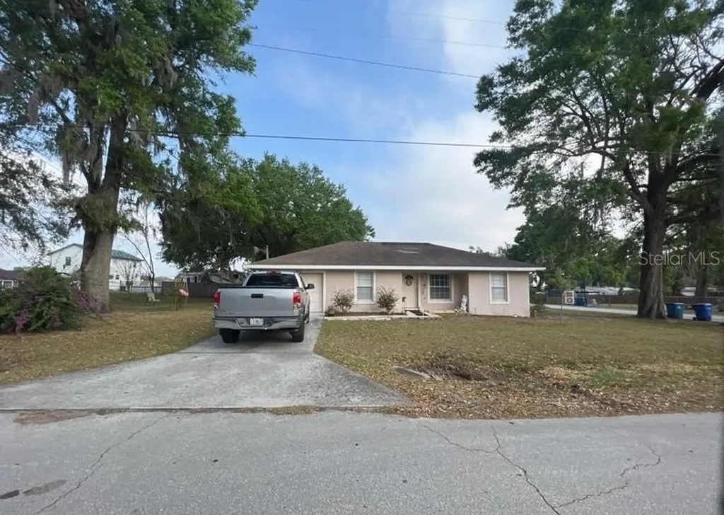 1035 7th Street NE Fort Meade FL 33841