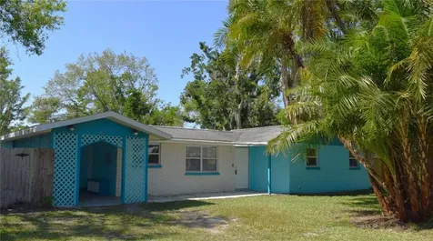 403 Pinewood Avenue Nokomis FL 34275