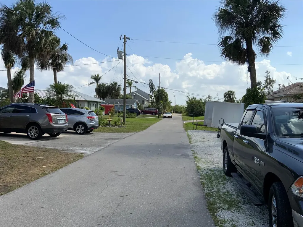 2271 Westwood Road North Fort Myers FL 33917