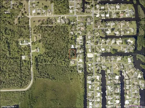 2271 Westwood Road North Fort Myers FL 33917