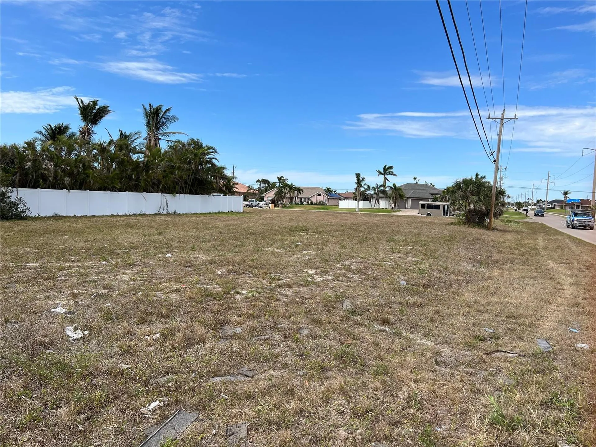 2000 SW 28th Terrace Cape Coral FL 33914