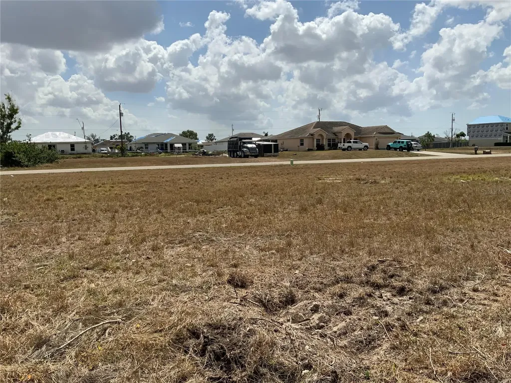 323 NE 31st Street Cape Coral FL 33909