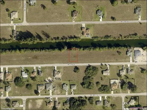323 NE 31st Street Cape Coral FL 33909