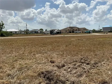 323 NE 31st Street Cape Coral FL 33909