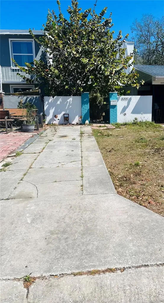 10021 N 53rd Street Temple Terrace FL 33617