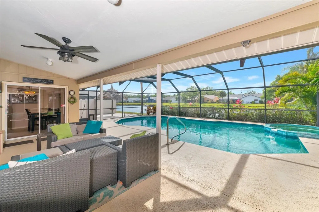 4536 Topaz Court Sarasota FL 34233