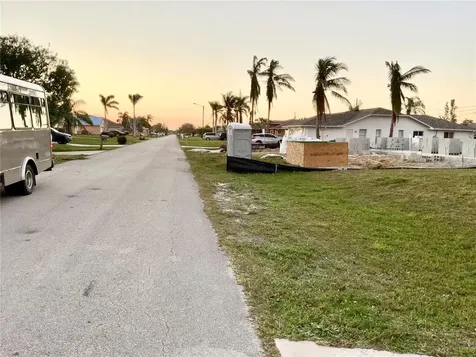312 SE 19th Lane Cape Coral FL 33990