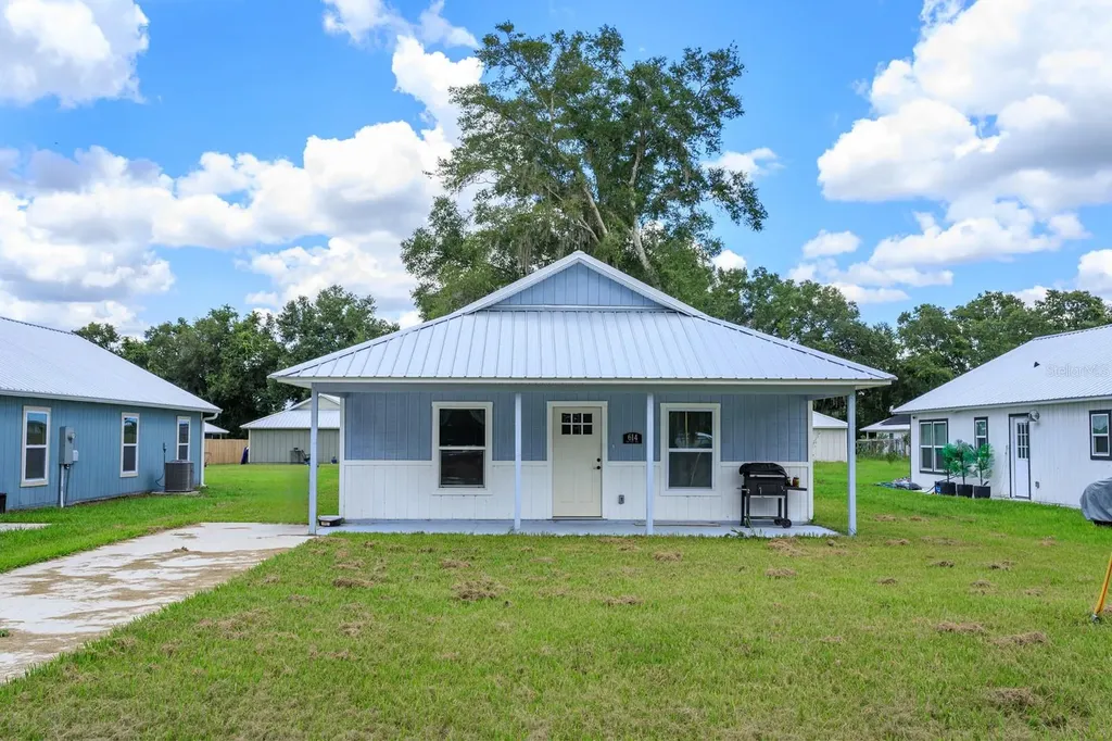 316 NW 9th Avenue Webster FL 33597
