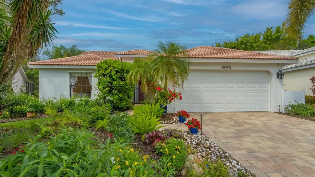 9667 Knightsbridge Circle Sarasota FL 34238