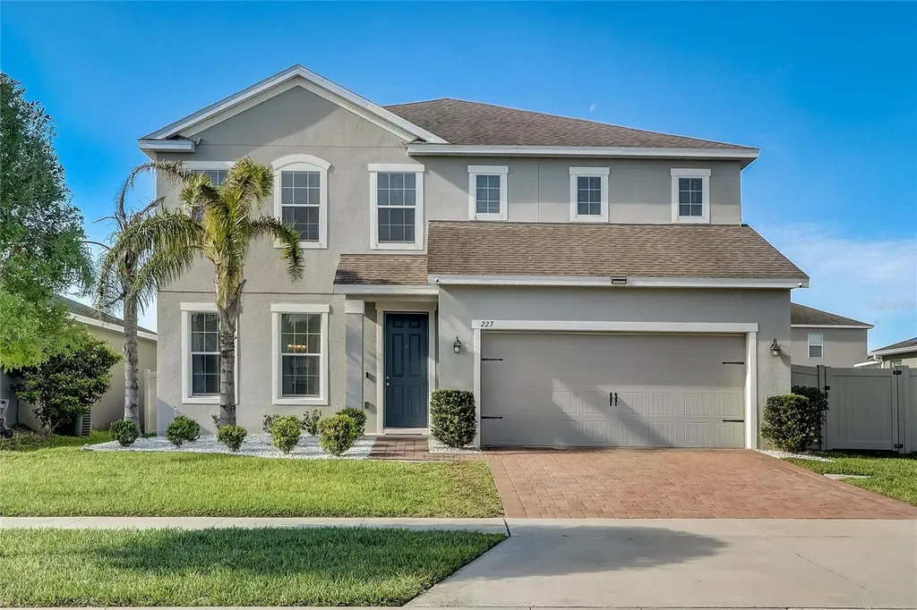 227 Whirlaway Drive Davenport FL 33837