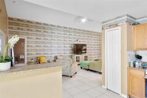 2305 Saphire Court Kissimmee FL 34743