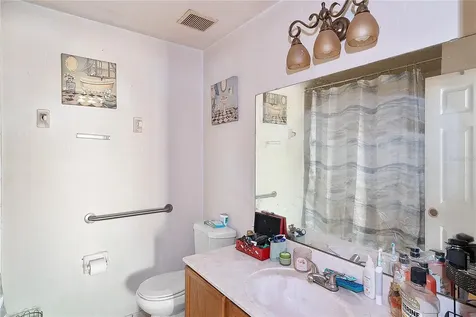 2305 Saphire Court Kissimmee FL 34743