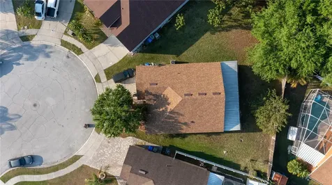 2305 Saphire Court Kissimmee FL 34743