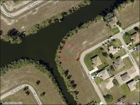 2113 NE 43rd Lane Cape Coral FL 33909