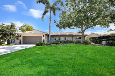 2018 Massachusetts Avenue NE St Petersburg FL 33703