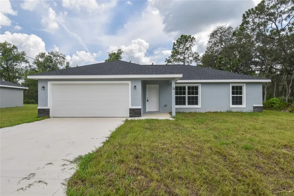 34 Malauka Lane Ocklawaha FL 32179