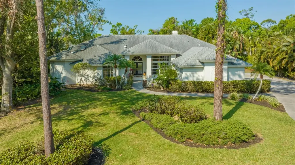 5006 Coco Plum Way Sarasota FL 34241