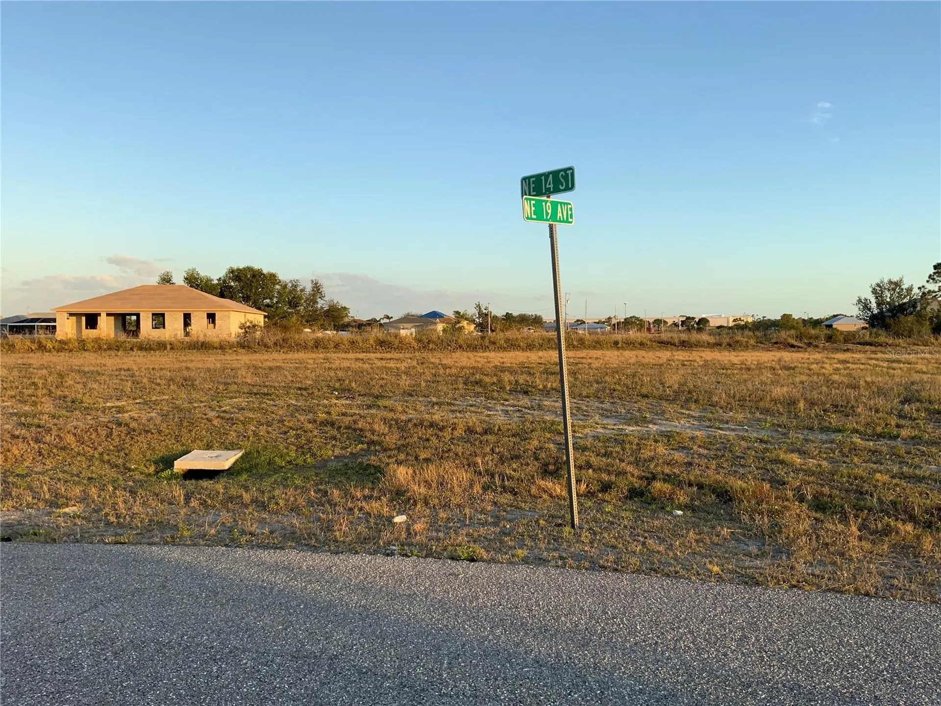 1830 NE 14th Street Cape Coral FL 33909