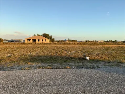 1830 NE 14th Street Cape Coral FL 33909