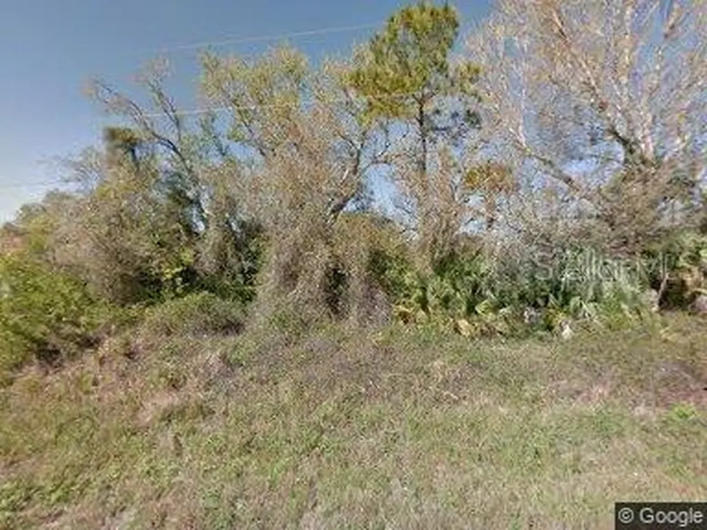 658 Stanwin Loop Lehigh Acres FL 33972