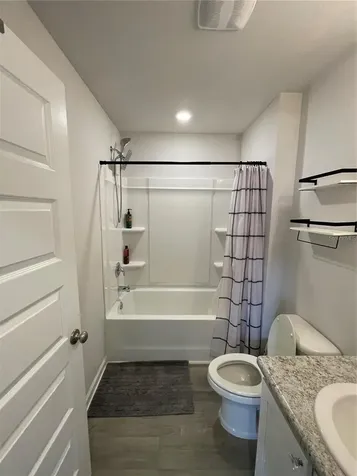 4060 Brighton Boulevard Panama City FL 32404