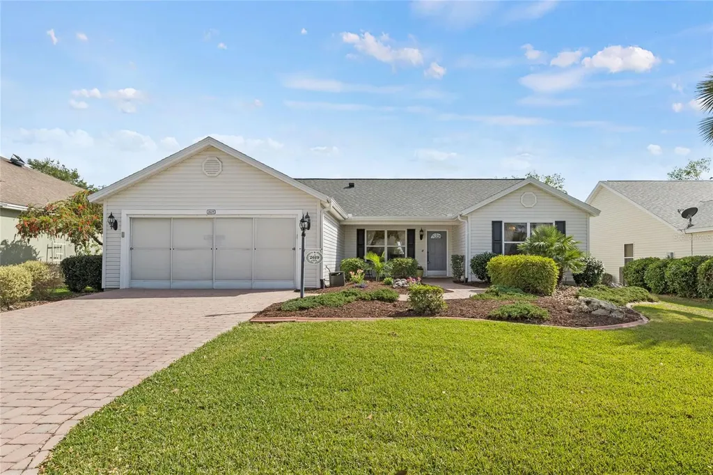 2619 Caribe Drive The Villages FL 32162