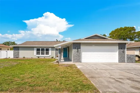 2557 Colony Drive Dunedin FL 34698