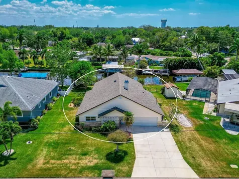 7007 9th Ave NW Bradenton FL 34209