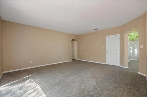 582 Lisa Karen Circle Apopka FL 32712